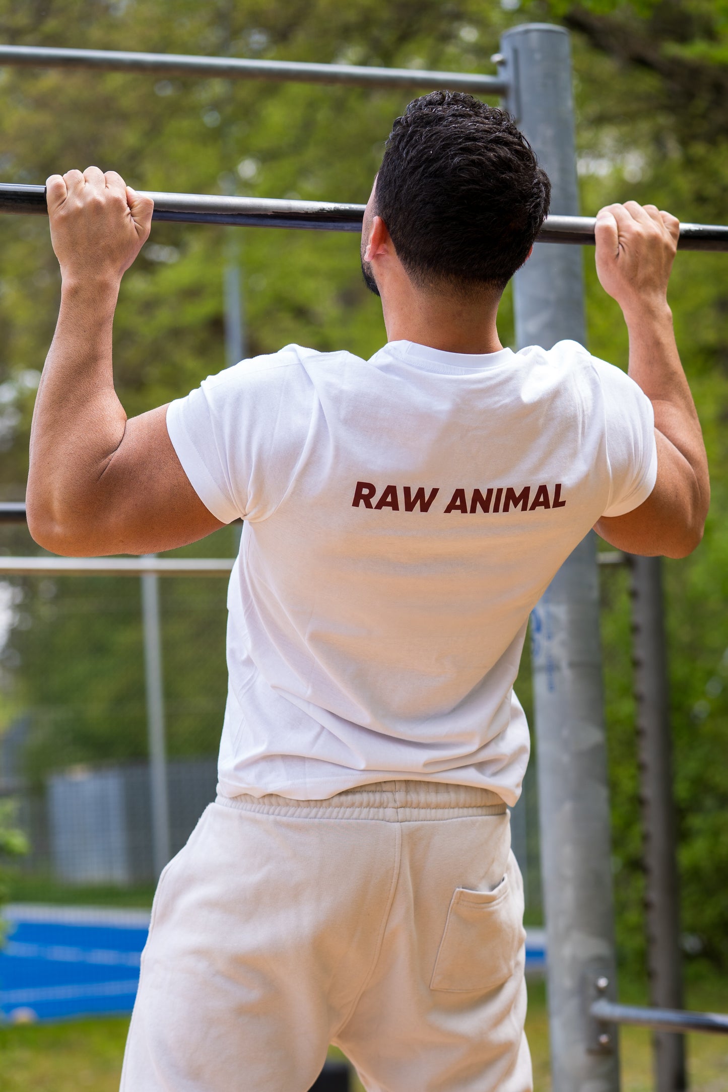 Le T-shirt Raw Animal en blanc classique
